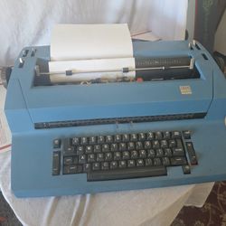 Vintage 70s IBM Typewriter Correcting Selectric II NOT WORKING