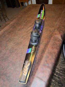 KIDDER Water Ski