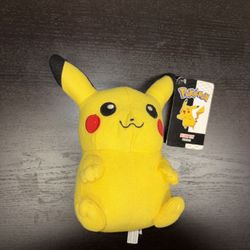 Pikachu Sitting 6” inch Plush 2012 Nintendo Great Condition with Tags