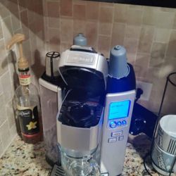 Cuisinart Coffee Maker, Single Serve 72-Ounce Reservoir Coffee Machine, Programmable Brewing