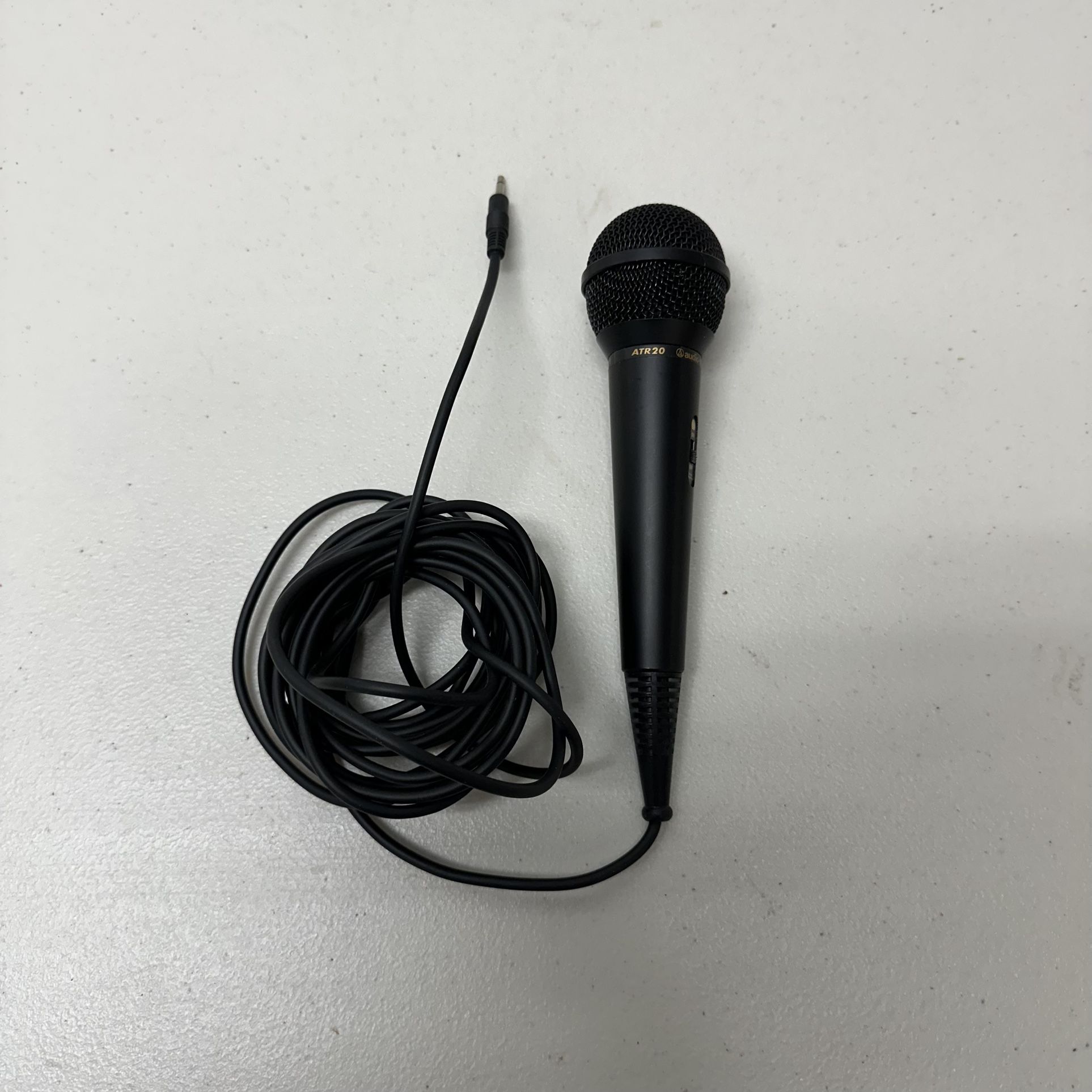 Audio-Technica Cardioid Dynamic Corded Microphone - Low Impedance
