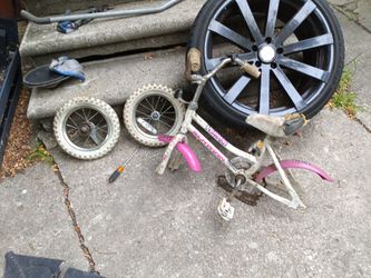 Old swing girls bike