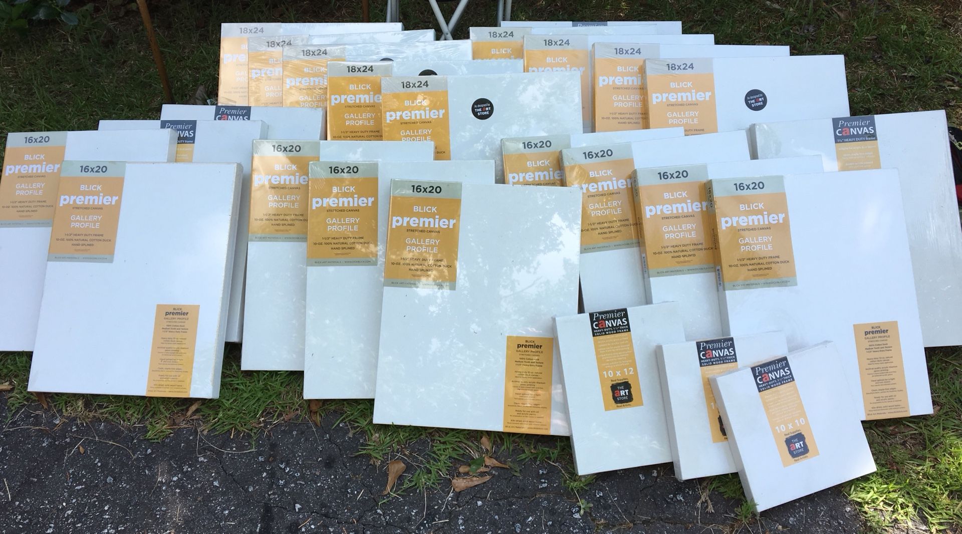 ART SUPPLIES: PREMIUM STRETCHED CANVAS