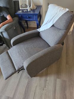 Reclining chair