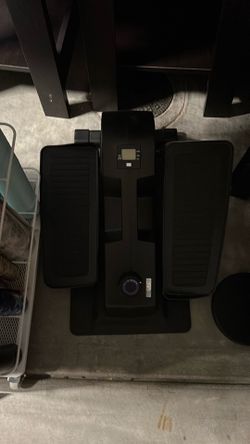 Under desk elliptical