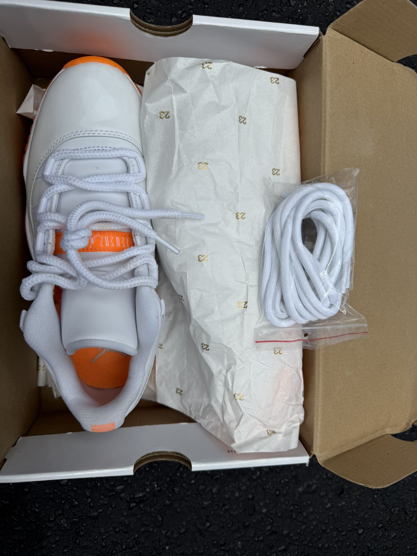 Citrus Jordan 11