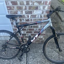 GT Mountain Bike