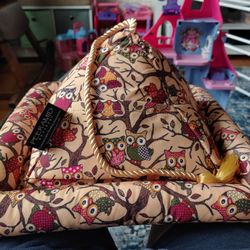 Peeramid Bookrest Owl - Brand New