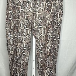 Women’s Cargo Pants