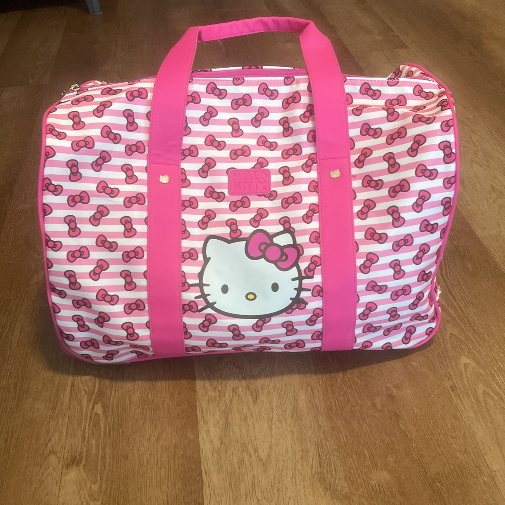 Hello Kitty suitcase