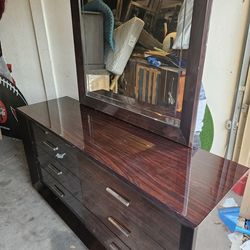 Dresser And Mirror in Good Condition
