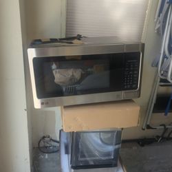 LG Microwave 