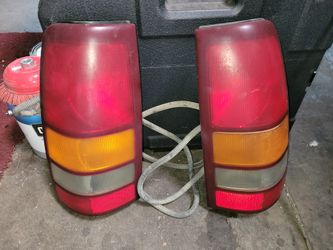 2000 Silverado Chevrolet Tail Lights Stock