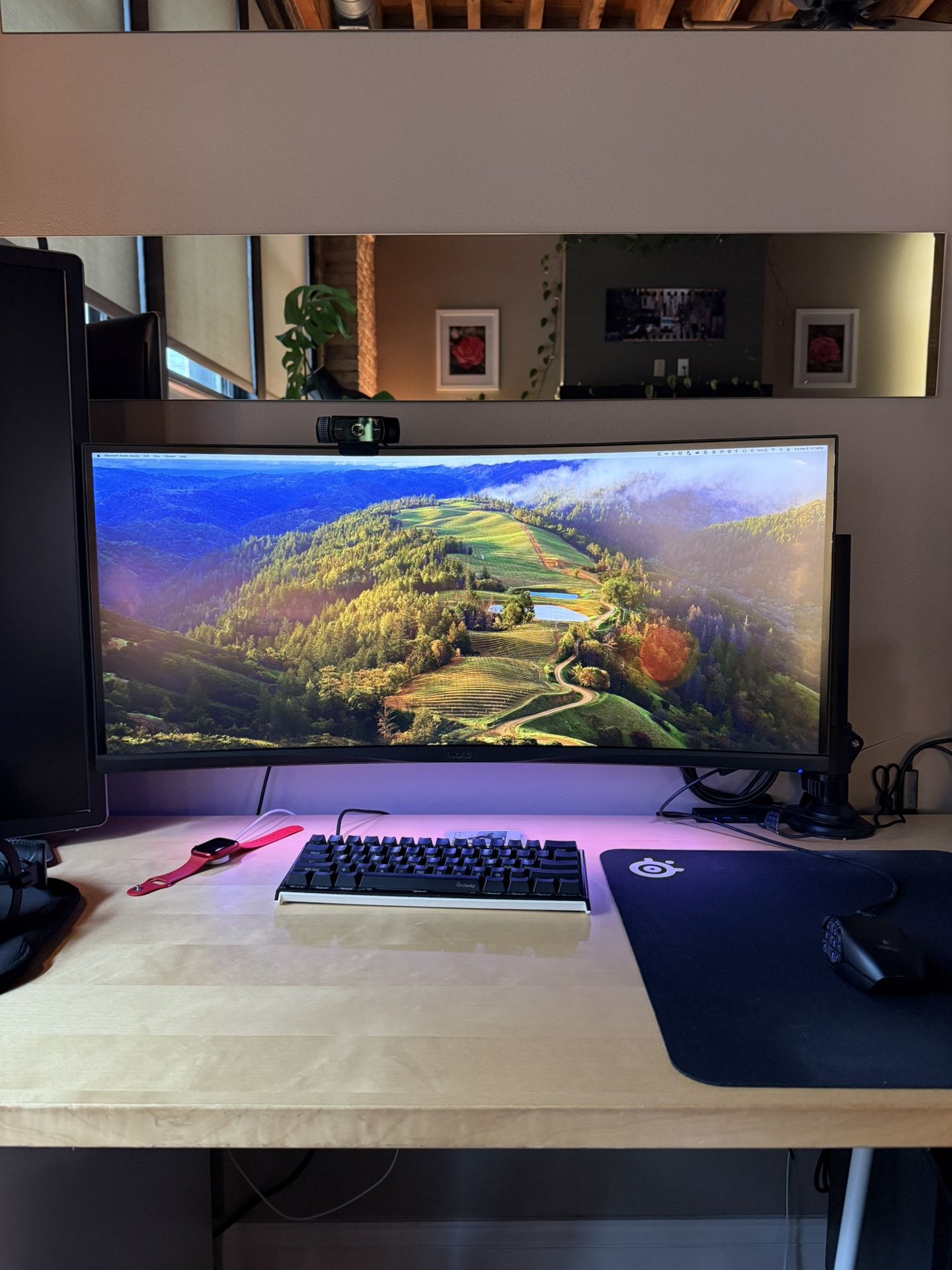 Curved Ultrawide Monitor 34” (3440x1440)
