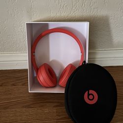 Red beats