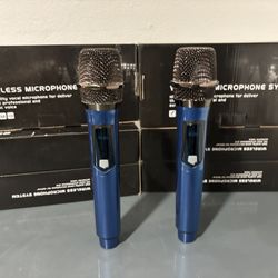 Microphone 🎤 Wireless 🛜 Bluetooth 2 $40. New