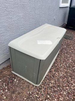 Storage bin