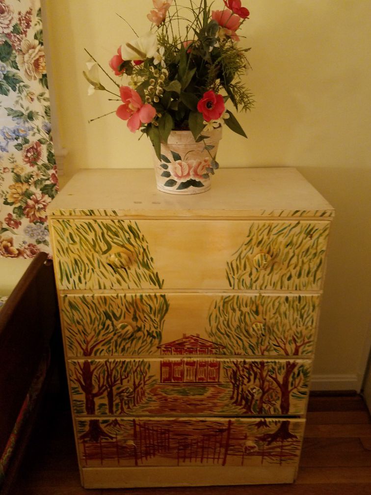 2 Artsy Painted, White wooden dressers