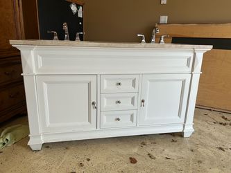Double Bathroom Vanity