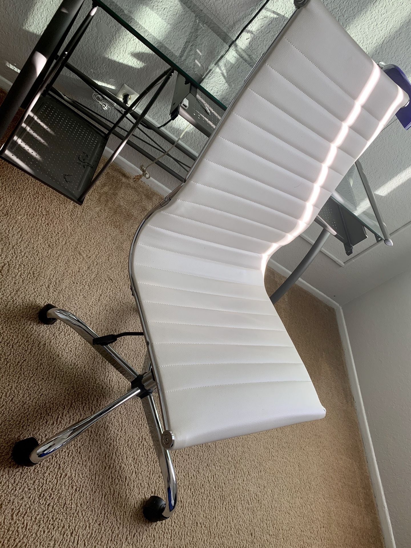 White leather desk/office chair