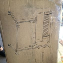 Vavasoo Electric Rocking Bassinet