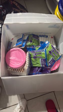 Helping a neighbor in need and has a lot of stuff for sell !