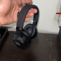 JBL HEADPHONES