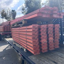 Pallet Racks 