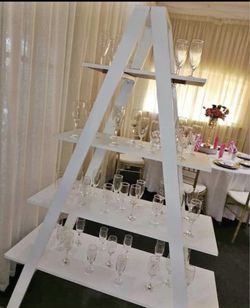 5 Ft Dessert Ladder