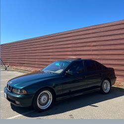 1999 BMW 528i