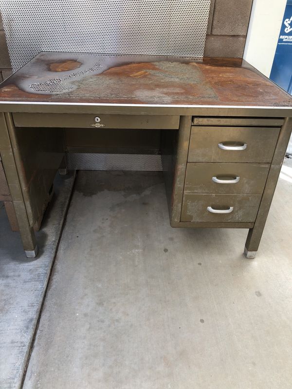 Metal Tanker Desk For Sale In Henderson Nv Offerup