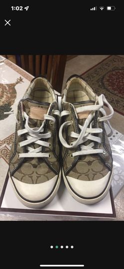 COACH TENNIS SHOES