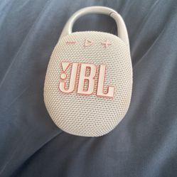 JBL Clip 5
