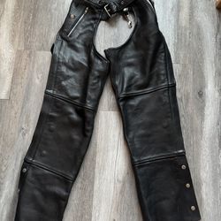 MILWAUKEE LEATHER CHAPS FOR MEN'S BLACK LEATHER 4-POCKETS - SNAP OUT THERMAL LINED MOTORCYCLE RIDERS CHAP - SH1191C