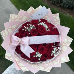 Valentines Day Bouquet/ Ramo Para San Valentín