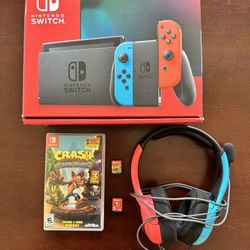 Nintendo Switch + 3 Games