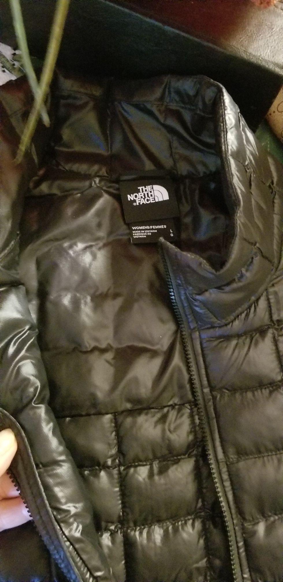 NEW NORTH FACE VEST WITH TAGS!