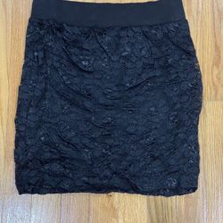 Forever21 mini skirt in black