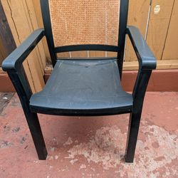 4 Green Outdoor patio Chairs