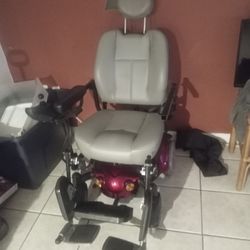 Electric Wheelchair 