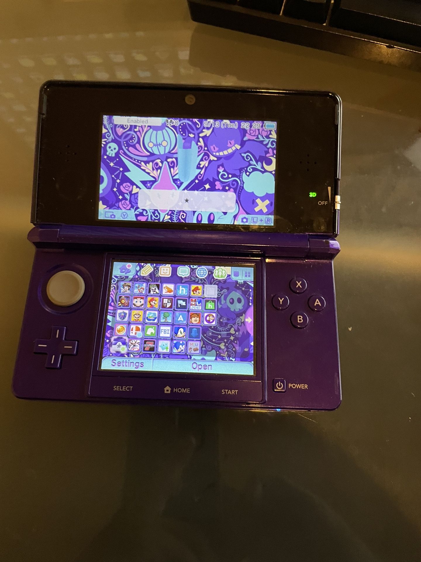 Purple Nintendo 3ds 