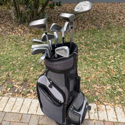 Mens left handed golf club set.  Complete set with golf bag