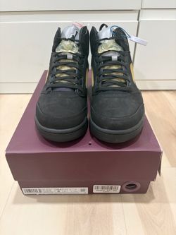 DS Jordan 5 A Ma Maniere Dusk - Sz 8