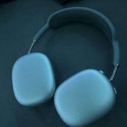 Airpod Maxes