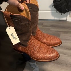 Tecovas “The Wades” Smooth Ostrich Material