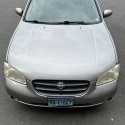Nissan Maxima 