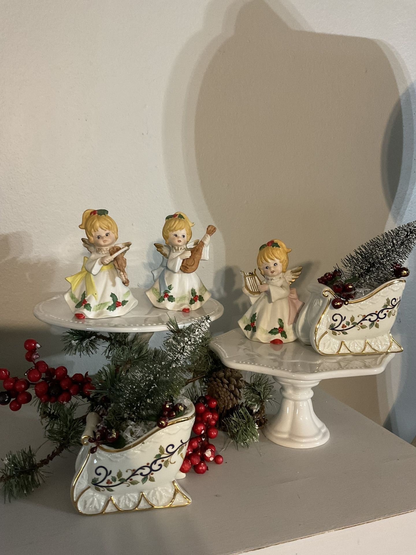 1970s Vintage Homco Christmas Musical Angels