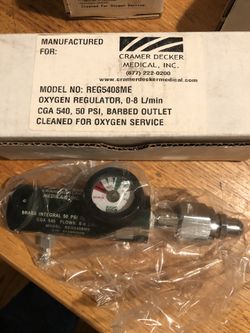 Oxygen Regulator New in the box, Sealed Safe