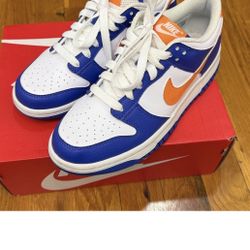 Nike Dunks 