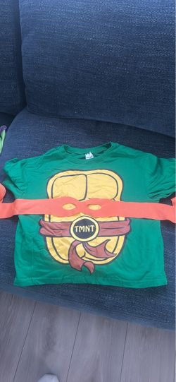Ninja turtle shirt and mask